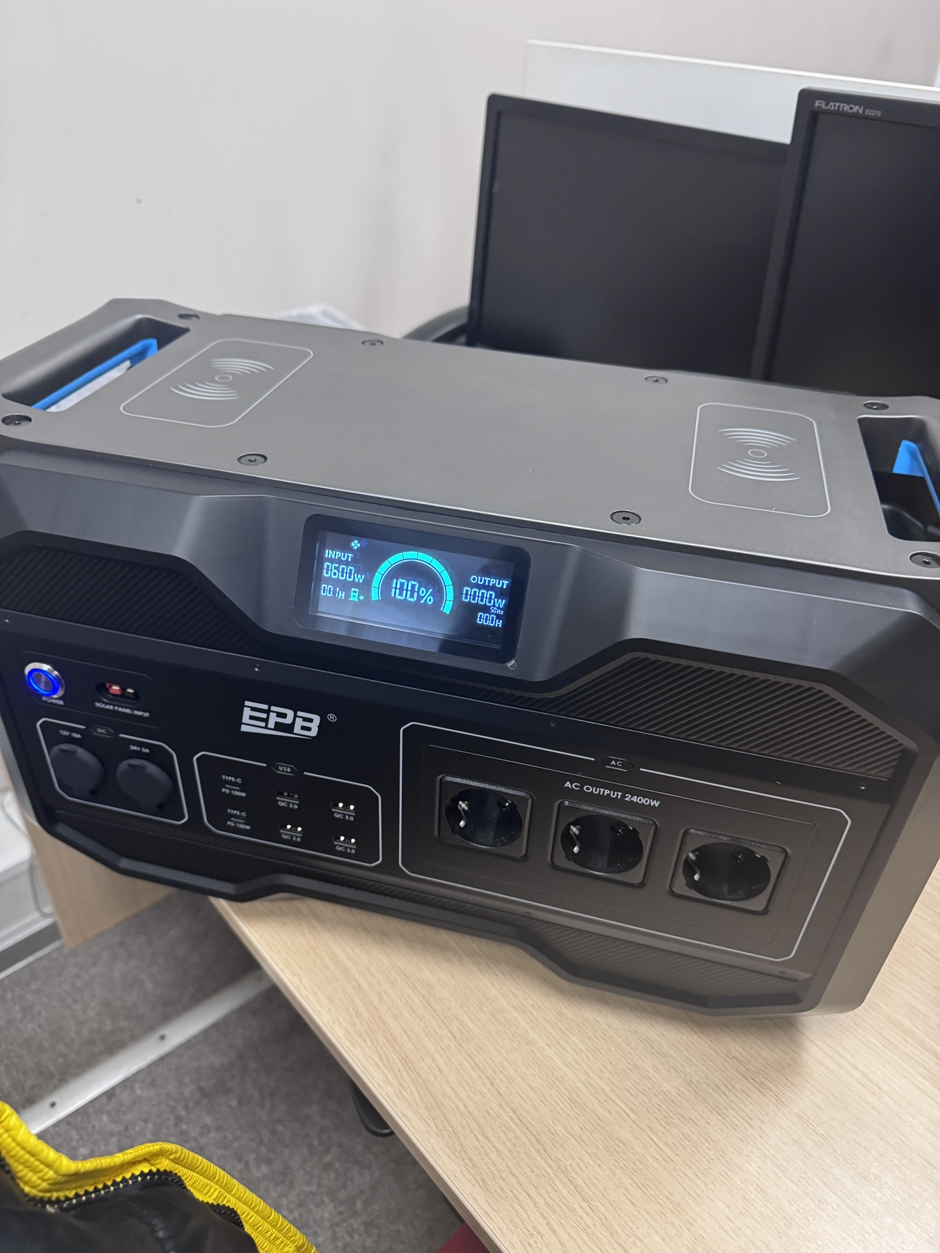 Зарядна станція EPB PEP-S2400 — 2400 Вт, портативна електростанція 2.4 кВт/год, пік 4 кВт — изображение 4